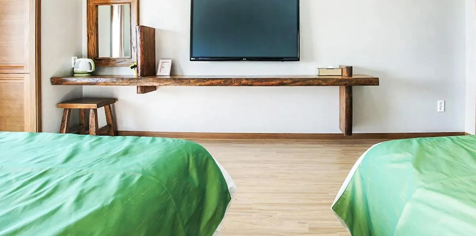 Login Hotel Czedżu 0*,  Korea Południowa